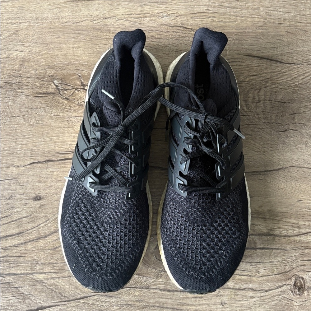 Adidas ultraboost Men's Athletic Shoes size 11 - Picture 7 of 10